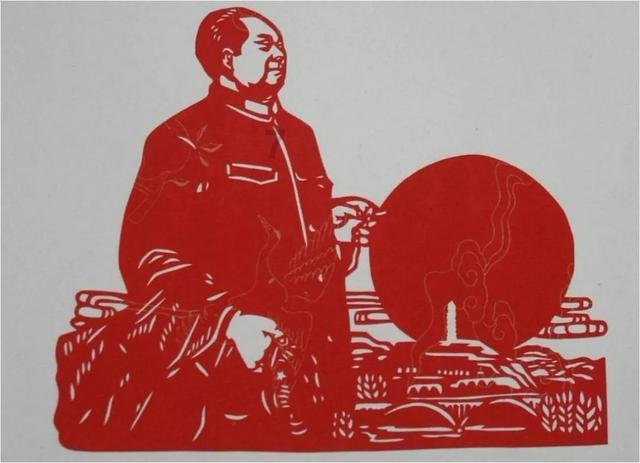 韩立出海救人，本命法宝炼成，导演用意曝光，两大关键人物要来了