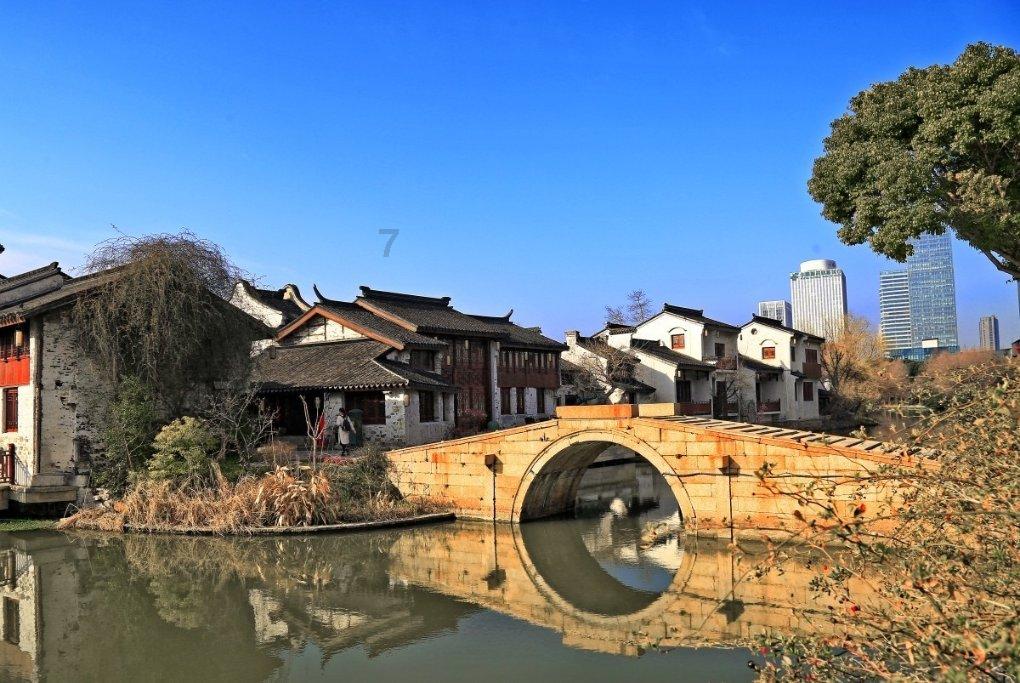 逃出美丽度假胜地