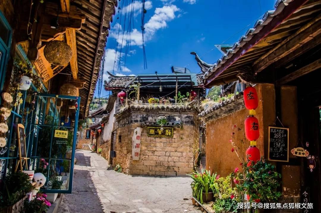 玩具店里的娃娃